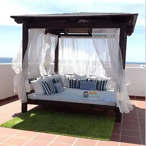 Atico En La Playa Con Piscina Y Golf Apartamento